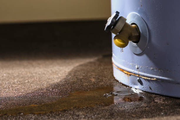 Best Emergency water damage restoration  in Salinas, CA